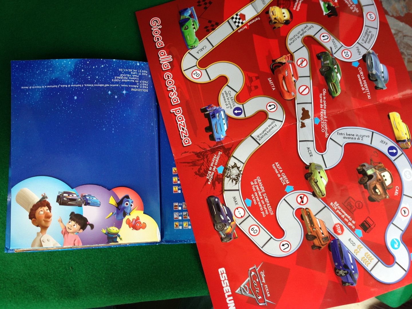 ALBUM figurine COLLEZIONA E GIOCA CON DISNEY PIXAR Ed. Esselunga